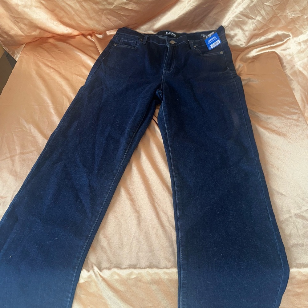 Dark Blue Denim Jeans NWT buffalo david button
